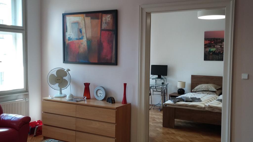Apartment Balbinova Prag Rum bild